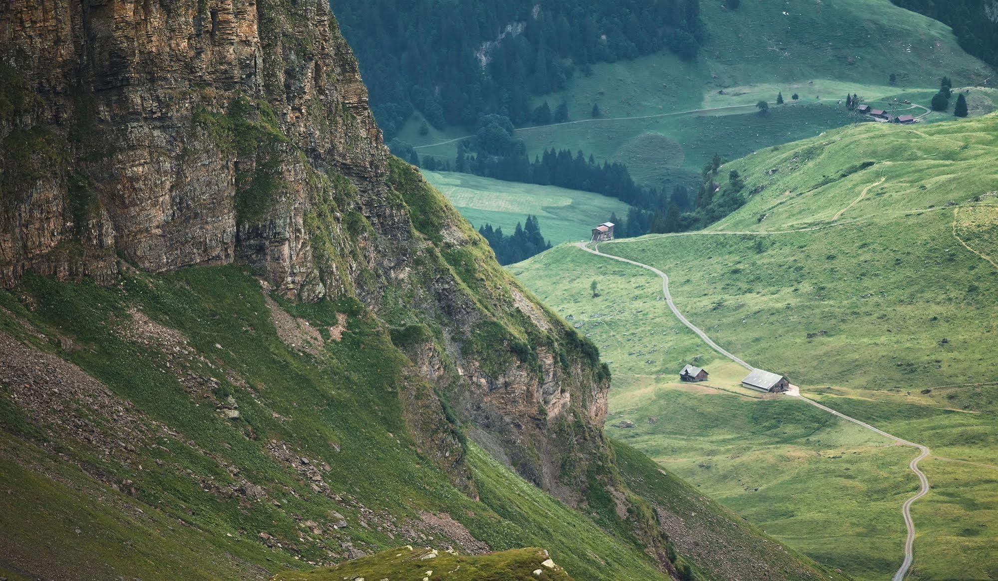 Hotel Bärghuis Jochpass - Ein Erlebnis auf 2222müM, gut erreichbar mit Gondel und Sessel-Lift Engelberg Exterior foto